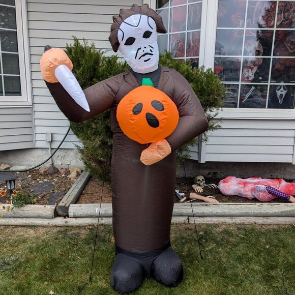 6FT Scary Pumpkin Killer Halloween Blow Up Inflatable Decorations with LED Light - Picture 6 of 10